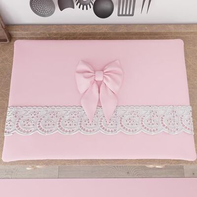 PETTI Artigiani Italiani Couvre-cuiseur élégant, couvre-cuiseur shabby chic en couleur unie avec volants en dentelle sangallo et nœuds, couvre-cuisinière en coton, couvre-cuisinière 70 x 50 cm rose PETTI Artigiani Italiani Couvre-cuiseur élégant, couvre-cuiseur shabby chic en couleur unie avec volants en dentelle sangallo et nœuds, couvre-cuisinière en coton, couvre-cuisinière 70 x 50 cm rose