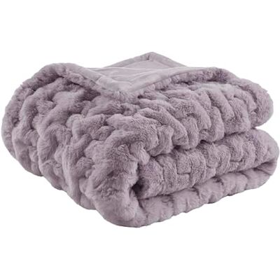 Madison Park Couvre-lit en fausse fourrure froncée, lavande, 127 x 152,4 cm, doux et confortable, longue fourrure brossée pour lit, autocar ou canapé Madison Park Couvre-lit en fausse fourrure froncée, lavande, 127 x 152,4 cm, doux et confortable, longue fourrure brossée pour lit, autocar ou canapé