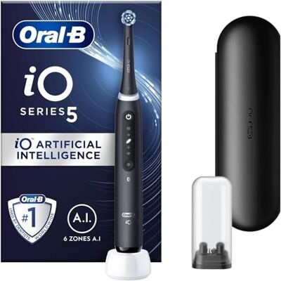 Oral-B Brosse à dents électrique iO5 avec technologie révolutionnaire iO, cadeaux pour femme/homme, 1 tête de brosse à dents et étui de voyage, 5 modes avec blanchiment des dents, prise britannique à 2 broches, noir Oral-B Brosse à dents électrique iO5 avec technologie révolutionnaire iO, cadeaux pour femme/homme, 1 tête de brosse à dents et étui de voyage, 5 modes avec blanchiment des dents, prise britannique à 2 broches, noir