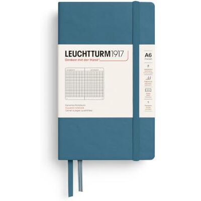 LEUCHTTURM1917 365632 Carnet de notes à couverture rigide 187 pages numérotées Bleu pierre à carreaux LEUCHTTURM1917 365632 Carnet de notes à couverture rigide 187 pages numérotées Bleu pierre à carreaux