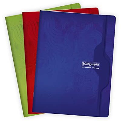 Clairefontaine Calligraphe 7493C Un Cahier Agrafé (une Marque de ) 24x32 cm 96 Pages Grands Carreaux Papier Blanc 70 g Couverture Carte Recyclée Vernie Couleur Aléatoire Clairefontaine Calligraphe 7493C Un Cahier Agrafé (une Marque de ) 24x32 cm 96 Pages Grands Carreaux Papier Blanc 70 g Couverture Carte Recyclée Vernie Couleur Aléatoire