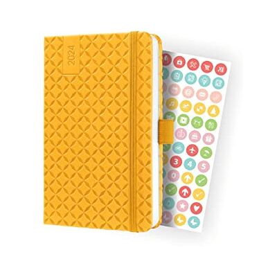 Sigel J4116 Jolie Agenda semainier 2024, env. A6, jaune, couverture rigide, élastique, passant pour stylo, poche plaquée, 174 pages, certifié FSC Sigel J4116 Jolie Agenda semainier 2024, env. A6, jaune, couverture rigide, élastique, passant pour stylo, poche plaquée, 174 pages, certifié FSC