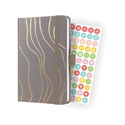 Sigel J4350 Jolie Agenda semainier 2024, mocca meringue, environ A6, couverture rigide, élastique, passant pour stylo, poche plaquée, 174 pages, en papier durable, agenda Sigel J4350 Jolie Agenda semainier 2024, mocca meringue, environ A6, couverture rigide, élastique, passant pour stylo, poche plaquée, 174 pages, en papier durable, agenda