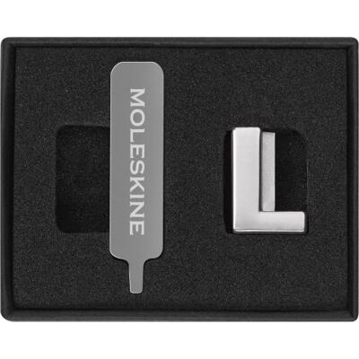 Moleskine Pins pour Carnet ou Agenda Lettre L, Épingle Lettres, Personnalisez la Fermeture avec un Élastique, Idées de Cadeaux Personnalisés, Couleur Argent Moleskine Pins pour Carnet ou Agenda Lettre L, Épingle Lettres, Personnalisez la Fermeture avec un Élastique, Idées de Cadeaux Personnalisés, Couleur Argent