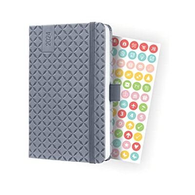 Sigel J4120 Jolie Agenda semainier 2024, env. A6, gris clair, couverture rigide, élastique, passant pour stylo, poche plaquée, 174 pages, certifié FSC Sigel J4120 Jolie Agenda semainier 2024, env. A6, gris clair, couverture rigide, élastique, passant pour stylo, poche plaquée, 174 pages, certifié FSC