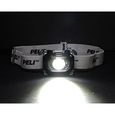 PELI 2750 Lampe Frontale Premium à LED Compatible Vision Nocturne, Qualité Supérieure Idéale pour Les Pompiers, Électriciens, Les Mécaniciens, Étanche IPX4, 259 Lumens, Couleur : Noire PELI 2750 Lampe Frontale Premium à LED Compatible Vision Nocturne, Qualité Supérieure Idéale pour Les Pompiers, Électriciens, Les Mécaniciens, Étanche IPX4, 259 Lumens, Couleur : Noire