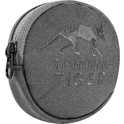 Tasmanian Tiger TT Dip Pouch Case Étui de protection pour boîte à tabac, accessoires de nettoyage, boîtes à snus, sac à dos, système Molle supplémentaire (gris titane) Tasmanian Tiger TT Dip Pouch Case Étui de protection pour boîte à tabac, accessoires de nettoyage, boîtes à snus, sac à dos, système Molle supplémentaire (gris titane)