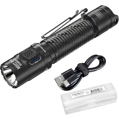 Nitecore MH12 Pro Lampe de poche tactique 3300 lumens rechargeable USB-C longue portée compacte avec étui et organiseur Lumentac Nitecore MH12 Pro Lampe de poche tactique 3300 lumens rechargeable USB-C longue portée compacte avec étui et organiseur Lumentac