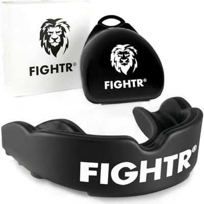 FIGHTR Protège-dents de qualité supérieure Idéal et facile à régler Protection dentaire sportive pour boxe, MMA, Muay Thai, hockey et sports de combat, avec boîte hygiénique FIGHTR Protège-dents de qualité supérieure Idéal et facile à régler Protection dentaire sportive pour boxe, MMA, Muay Thai, hockey et sports de combat, avec boîte hygiénique