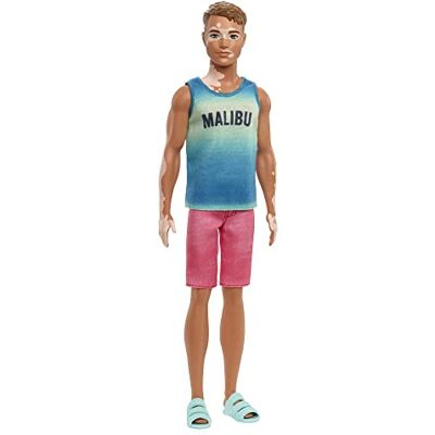 Barbie Fashionistas poupée Mannequin Ken #192 en Tenue de Plage, avec Short Rose et T-Shirt Malibu, Jouet pour Enfant, HBV26 Barbie Fashionistas poupée Mannequin Ken #192 en Tenue de Plage, avec Short Rose et T-Shirt Malibu, Jouet pour Enfant, HBV26