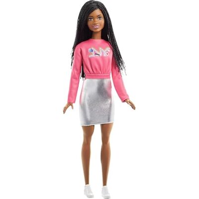 Barbie Poupée « Brooklyn » Roberts avec Cheveux Tressés, T-Shirt Rose NYC, Jupe Métallisée et Chaussures, Jouet Enfant, De 3 à 7 Ans, HGT14 Barbie Poupée « Brooklyn » Roberts avec Cheveux Tressés, T-Shirt Rose NYC, Jupe Métallisée et Chaussures, Jouet Enfant, De 3 à 7 Ans, HGT14