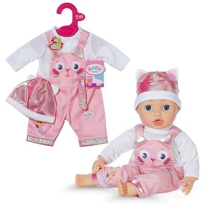 BABY born Pyjama 43 cm avec bonnet, motif chaton Bonnet inclus, motif chaton, style salopette BABY born Pyjama 43 cm avec bonnet, motif chaton Bonnet inclus, motif chaton, style salopette