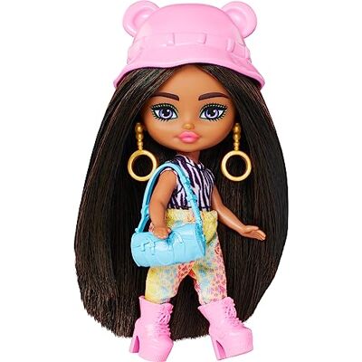 Barbie Extra Fly Mini Poupée sur le thème des voyages et des vêtements de Safari, ensemble avec imprimé animal et accessoires pour créer des stylismes, jouet +3 ans (Mattel HPT57) Barbie Extra Fly Mini Poupée sur le thème des voyages et des vêtements de Safari, ensemble avec imprimé animal et accessoires pour créer des stylismes, jouet +3 ans (Mattel HPT57)