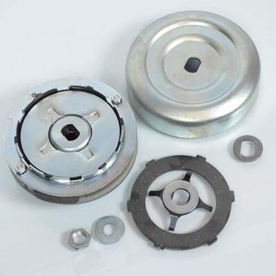 P2R Embrayage Générique pour mobylette Peugeot 50 102 moteur fixe sans variateur Neuf P2R Embrayage Générique pour mobylette Peugeot 50 102 moteur fixe sans variateur Neuf