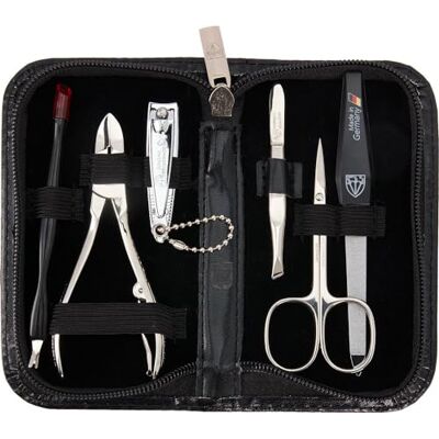 Drei Schwerter Germany Torino Set de manucure 6 pièces dans un étui à ongles en cuir véritable noir Contenu : ciseaux à cuticules, coupe-ongles, pince à ongles, pince à épiler, lime à ongles Drei Schwerter Germany Torino Set de manucure 6 pièces dans un étui à ongles en cuir véritable noir Contenu : ciseaux à cuticules, coupe-ongles, pince à ongles, pince à épiler, lime à ongles