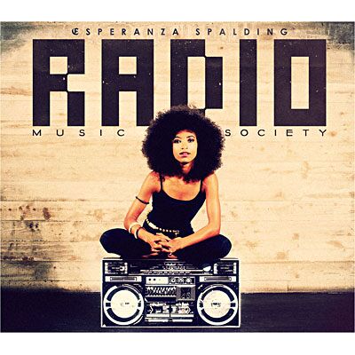 Universal Music Radio music society - Edition Deluxe - Inclus DVD bonus Universal Music Radio music society - Edition Deluxe - Inclus DVD bonus