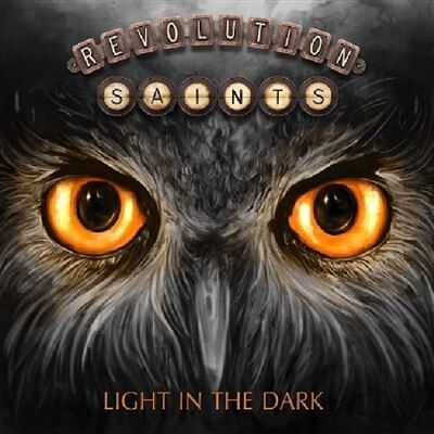 Frontiers Light In The Dark Édition Deluxe Frontiers Light In The Dark Édition Deluxe
