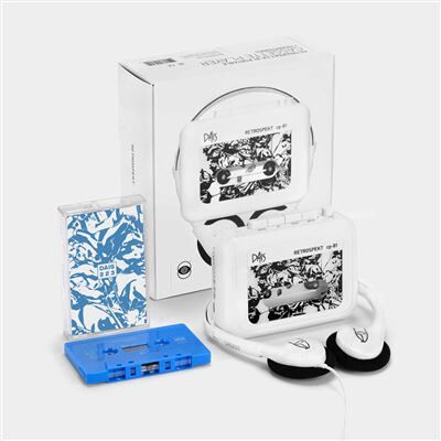 DAIS X RETROSPEKT (PLUS PORTABLE CASSETTE PLAYER) DAIS X RETROSPEKT (PLUS PORTABLE CASSETTE PLAYER)