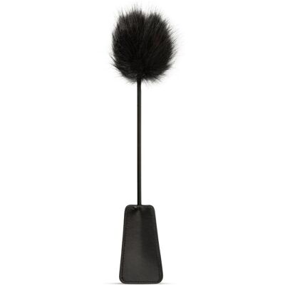 Easytoys Fetish Collection Fouet et chatouilleur moelleux en 1 - Noir Easytoys Fetish Collection Fouet et chatouilleur moelleux en 1 - Noir