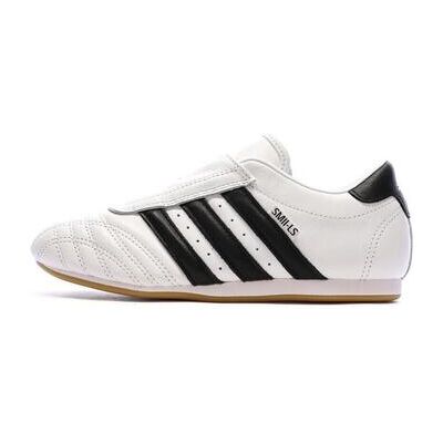 Baskets basses adidas Taekwondo Blanc 36,36 2/3,37 1/3,38 2/3,39 1/3,40,40 2/3,42 Dames Baskets basses adidas Taekwondo Blanc 36,36 2/3,37 1/3,38 2/3,39 1/3,40,40 2/3,42 Dames