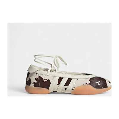 Baskets adidas Taekwondo Mei Cow Print Aurora Coffee (Women's) Blanc 36 2/3,37 1/3,38,38 2/3,39 1/3,40,40 2/3,41 1/3,42 Dames Baskets adidas Taekwondo Mei Cow Print Aurora Coffee (Women's) Blanc 36 2/3,37 1/3,38,38 2/3,39 1/3,40,40 2/3,41 1/3,42 Dames