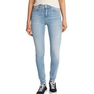 Jeans Tommy Hilfiger Nora Bleu US 27 / 32,US 28 / 32,US 29 / 32,US 25 / 32,US 27 / 30,US 29 / 30 Dames Jeans Tommy Hilfiger Nora Bleu US 27 / 32,US 28 / 32,US 29 / 32,US 25 / 32,US 27 / 30,US 29 / 30 Dames