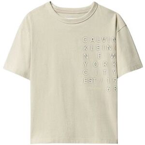 T-shirt enfant Calvin Klein Jeans SQUARE LOGO T-SHIRT Beige 4 ans,6 ans,8 ans,12 ans,14 ans Jongens T-shirt enfant Calvin Klein Jeans SQUARE LOGO T-SHIRT Beige 4 ans,6 ans,8 ans,12 ans,14 ans Jongens