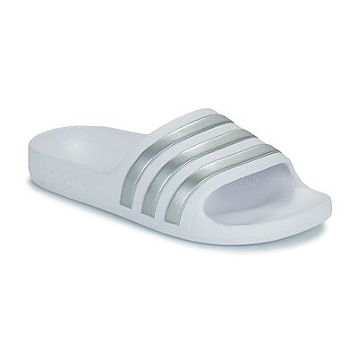 Claquettes enfant adidas ADILETTE AQUA K Blanc 36 2/3,37 1/3,38,28,29,31,32,33 Meisjes Claquettes enfant adidas ADILETTE AQUA K Blanc 36 2/3,37 1/3,38,28,29,31,32,33 Meisjes
