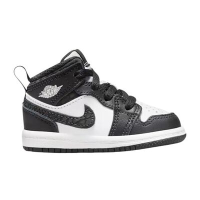 Baskets montantes enfant Nike FB9912 Blanc 21,22,23 1/2,25,26,27 Jongens Baskets montantes enfant Nike FB9912 Blanc 21,22,23 1/2,25,26,27 Jongens