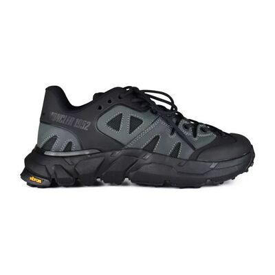 Baskets basses Moncler Sneakers Silencio Noir 40,41,44 Heren Baskets basses Moncler Sneakers Silencio Noir 40,41,44 Heren