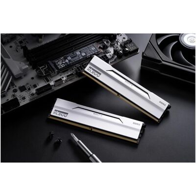 Klevv 32GB (16GBx2) BOLT V 6000MHz CL28 DDR5 Kit White (2 x 16GB, 6000 MHz, RAM DDR5, DIMM), Mémoire vive, Blanc Klevv 32GB (16GBx2) BOLT V 6000MHz CL28 DDR5 Kit White (2 x 16GB, 6000 MHz, RAM DDR5, DIMM), Mémoire vive, Blanc