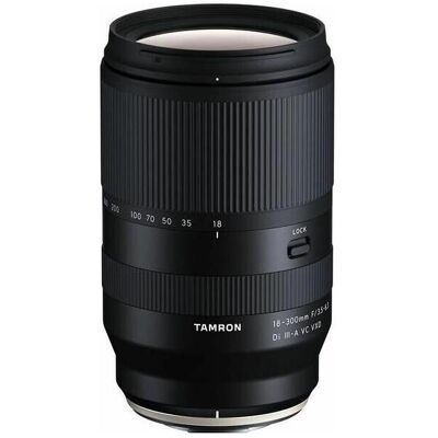 Tamron AF 18-300mm f/3.5-6.3 Di III-A VC (Fujifilm X, APS-C / DX), Objectif, Noir Tamron AF 18-300mm f/3.5-6.3 Di III-A VC (Fujifilm X, APS-C / DX), Objectif, Noir
