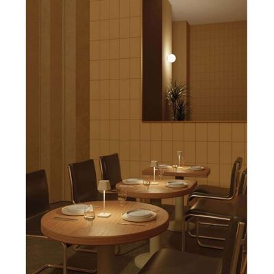 Kodu Mobile LED Lampe de Table Silk Gray - Blomus - Salon / séjour - Aluminium Kodu Mobile LED Lampe de Table Silk Gray - Blomus - Salon / séjour - Aluminium