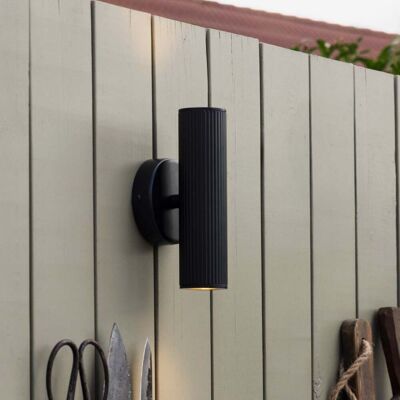 Applique murale Hubble, noire, hauteur 21 cm IP44 - Globen Lighting - Terrasse - Aluminium - Multi-ampoules Applique murale Hubble, noire, hauteur 21 cm IP44 - Globen Lighting - Terrasse - Aluminium - Multi-ampoules