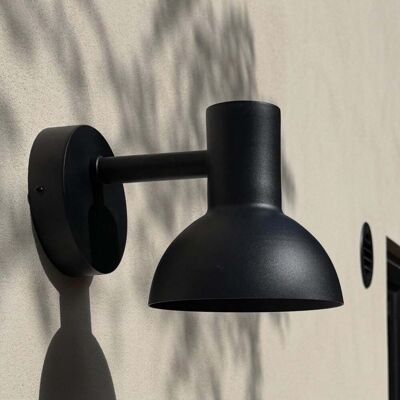 Applique d'extérieur LED Nubi, noir, IP44, à intensité variable, acier Markslöjd - Scandinave - Acier inoxydable - À ampoule unique Applique d'extérieur LED Nubi, noir, IP44, à intensité variable, acier Markslöjd - Scandinave - Acier inoxydable - À ampoule unique