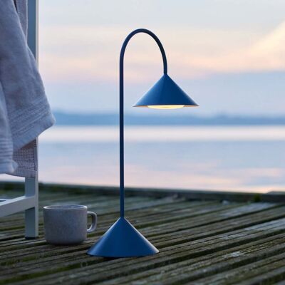 Lampe à poser LED Grasp H47 Pétrole - FRANDSEN - Balcon - Design - Métal - À ampoule unique Lampe à poser LED Grasp H47 Pétrole - FRANDSEN - Balcon - Design - Métal - À ampoule unique