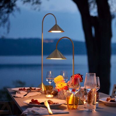 Frandsen - Lampe de table LED portable - 47cm - Laiton massif Frandsen - Lampe de table LED portable - 47cm - Laiton massif