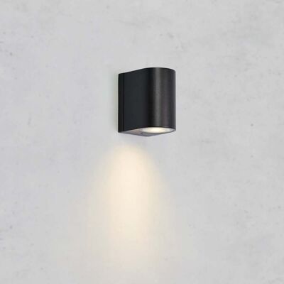 Applique d'extérieur LED Alor, noire, à 1 lampe, IP65, à intensité variable Markslöjd - Scandinave - Aluminium - À ampoule unique Applique d'extérieur LED Alor, noire, à 1 lampe, IP65, à intensité variable Markslöjd - Scandinave - Aluminium - À ampoule unique