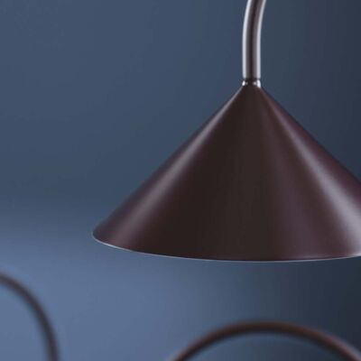 Lampe à poser LED Grasp H47 Rouge foncé - FRANDSEN - Balcon - Design - Métal - À ampoule unique Lampe à poser LED Grasp H47 Rouge foncé - FRANDSEN - Balcon - Design - Métal - À ampoule unique