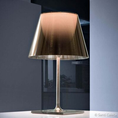 Lampe à poser KTribe T2 en aluminium bronze - FLOS - Salon / séjour - Design - Plastique - Avec abat-jour Lampe à poser KTribe T2 en aluminium bronze - FLOS - Salon / séjour - Design - Plastique - Avec abat-jour
