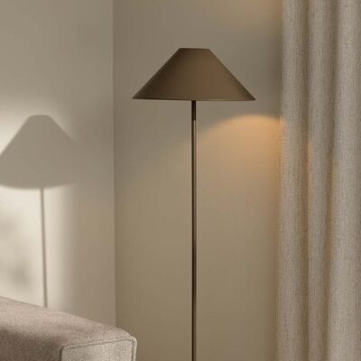 Lampe sur pied Cannes brun métal 140 cm - Globen Lighting - Salon / séjour - Design - À ampoule unique Lampe sur pied Cannes brun métal 140 cm - Globen Lighting - Salon / séjour - Design - À ampoule unique