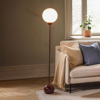 Lampe sur pied Ripley, verre bordeaux, 144 cm - Globen Lighting - Salon / séjour - Scandinave - À ampoule unique Lampe sur pied Ripley, verre bordeaux, 144 cm - Globen Lighting - Salon / séjour - Scandinave - À ampoule unique