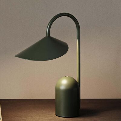 Arum Portable Lampe de Table IP44 Grass Green - Ferm Living - Terrasse - Design - Métal - À ampoule unique Arum Portable Lampe de Table IP44 Grass Green - Ferm Living - Terrasse - Design - Métal - À ampoule unique