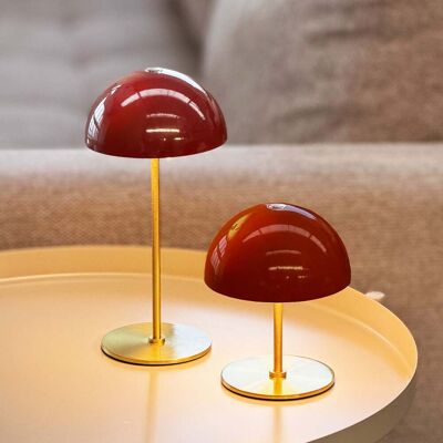 Lampe de table LED rechargeable Along, rouge, lot de 2 - Dyberg Larsen - Salon / séjour - Scandinave - Métal - Avec abat-jour Lampe de table LED rechargeable Along, rouge, lot de 2 - Dyberg Larsen - Salon / séjour - Scandinave - Métal - Avec abat-jour