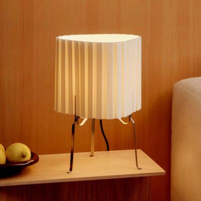 Lampe de table Canelé, blanche, hauteur 37 cm, culot E14, tissu - HAY - Salon / séjour - Design - Tissu / textile - Avec abat-jour Lampe de table Canelé, blanche, hauteur 37 cm, culot E14, tissu - HAY - Salon / séjour - Design - Tissu / textile - Avec abat-jour