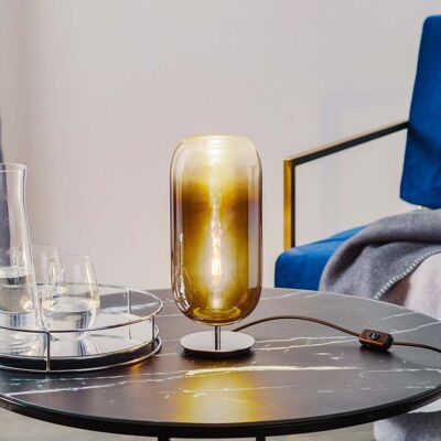Gople Mini Lampe de Table Blue Sapphire - Artemide - Salon / séjour - Design - Verre - Avec abat-jour Gople Mini Lampe de Table Blue Sapphire - Artemide - Salon / séjour - Design - Verre - Avec abat-jour