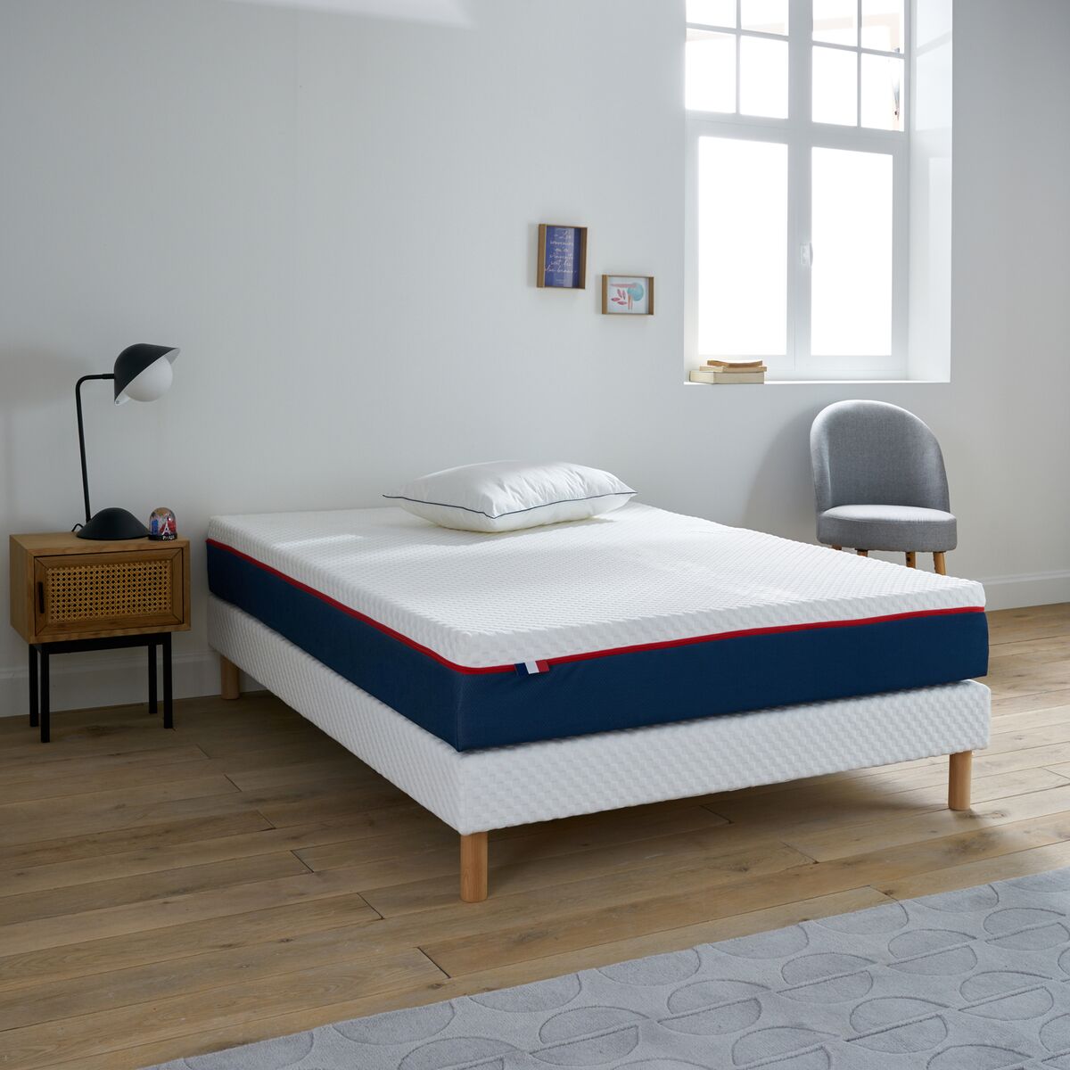 LA REDOUTE INTERIEURS Matelas hybrid Tri-Technologie Livré roulé