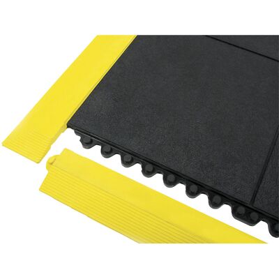 Auffahrkante, gelb, aus Nitrilgummi, Länge 900 mm, mit Verbindungselementen COBA Auffahrkante, gelb, aus Nitrilgummi, Länge 900 mm, mit Verbindungselementen COBA