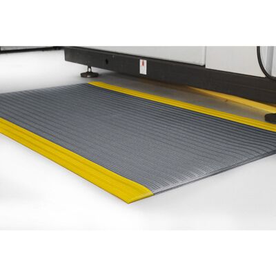 Anti-Ermüdungsmatte Orthomat® Ribbed, Breite 1220 mm, pro lfd. m, grau mit Signalstreifen COBA Anti-Ermüdungsmatte Orthomat® Ribbed, Breite 1220 mm, pro lfd. m, grau mit Signalstreifen COBA