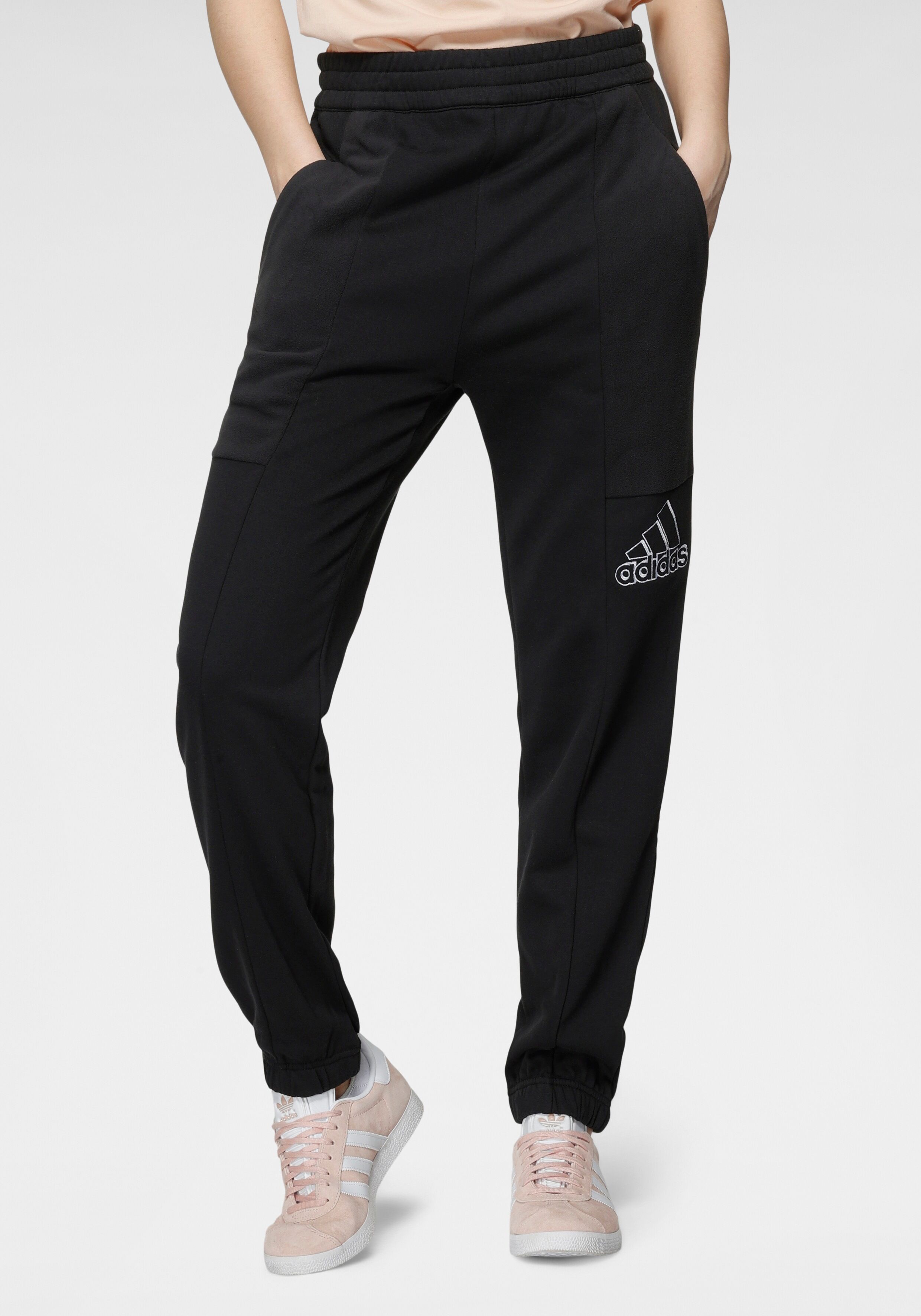 Adidas Performance Jogginghose »BRAND LOVE EMBROIDERED LOGO PANT« schwarz Größe L (42/44) M (38/40) S (34/36) XL (46/48) XS (30/32) XXL (50/52)